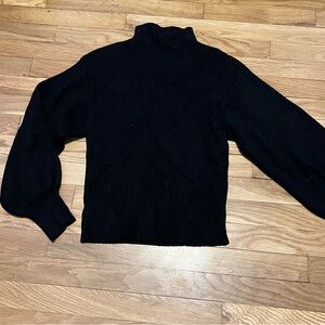 Black bubble sleeve mock turtleneck sweater